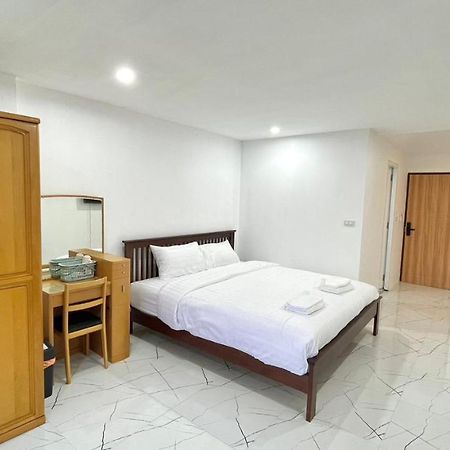 Little Seoul Chiang Mai Exterior foto